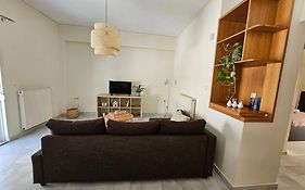 Eirini'S Apt